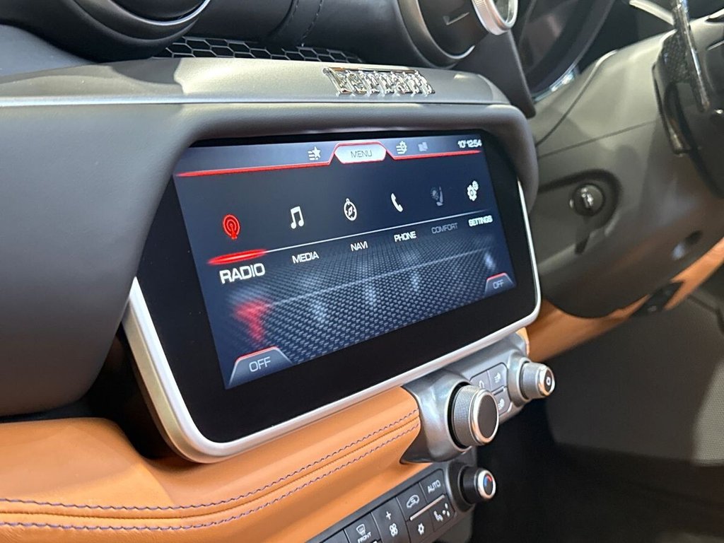 Used Ferrari Portofino 2020 for sale - 77287690: Photo 14