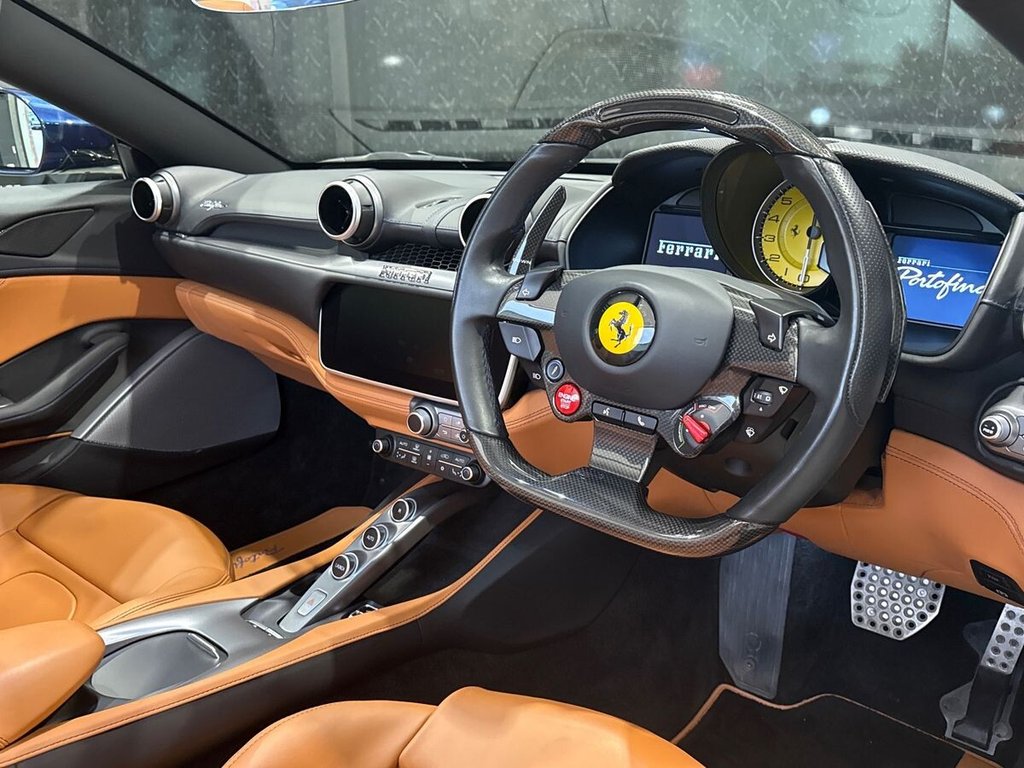 Used Ferrari Portofino 2020 for sale - 77287690: Photo 2