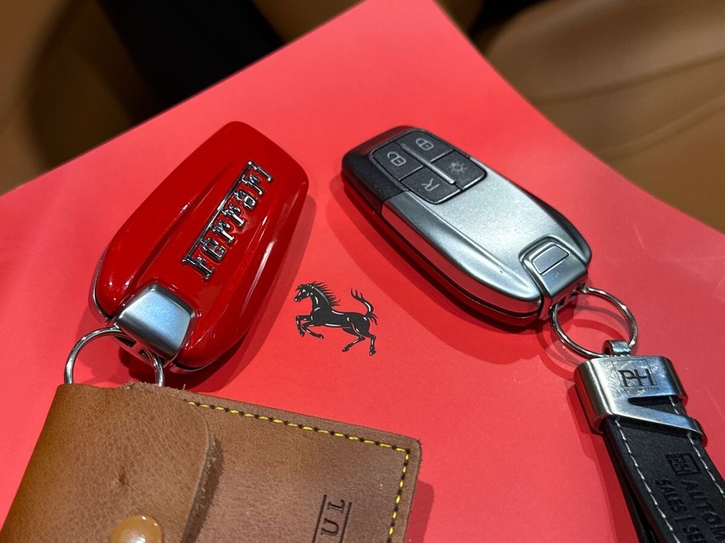 Used Ferrari Portofino 2020 for sale - 77287690: Photo 25