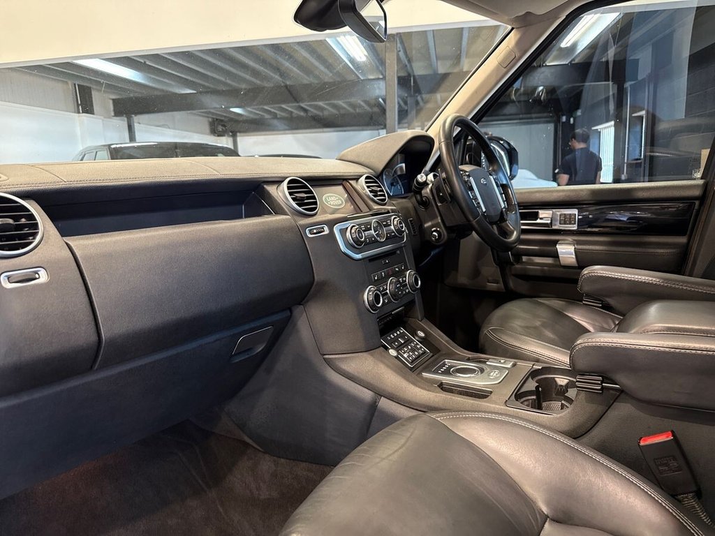 Used Land Rover Discovery 2016 for sale - 76768061: Photo 12