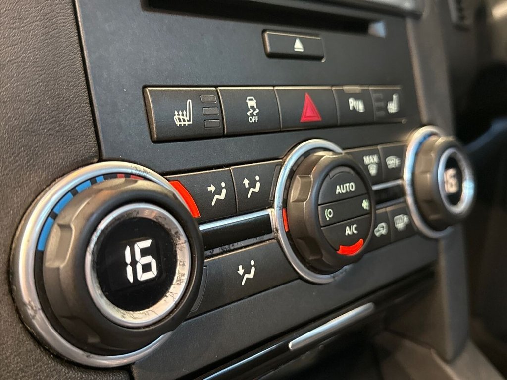 Used Land Rover Discovery 2016 for sale - 76768061: Photo 44