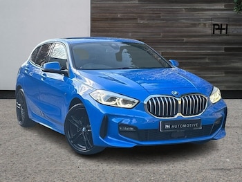 Used BMW 1 Series 2019 for sale - 76582011: Photo