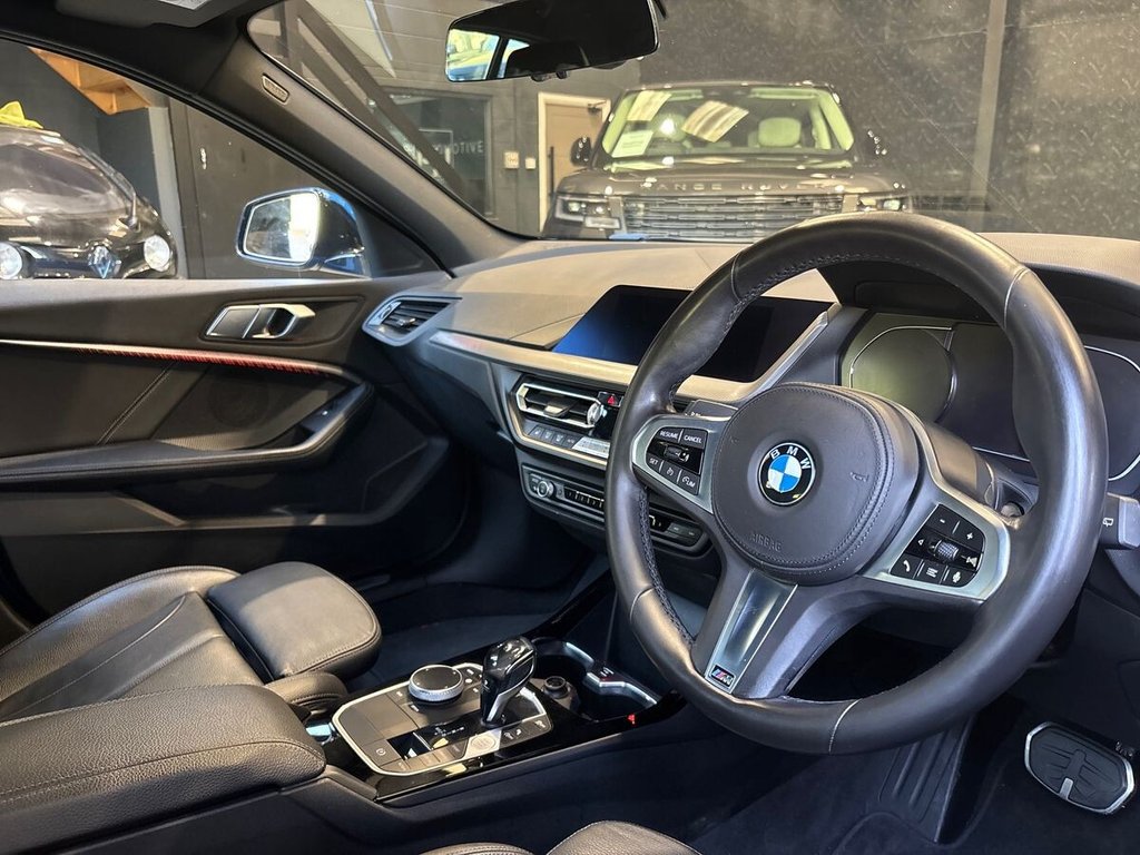Used BMW 1 Series 2019 for sale - 76582011: Photo 2