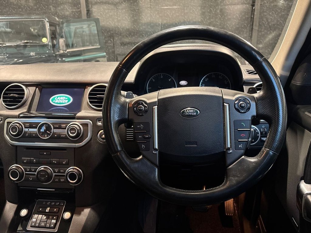 Used Land Rover Discovery 2015 for sale - 76647689: Photo 14