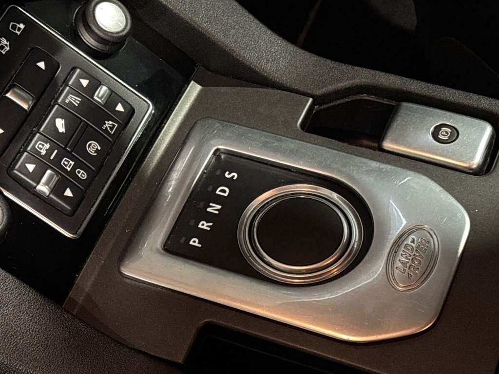 Used Land Rover Discovery 2015 for sale - 76647689: Photo 18