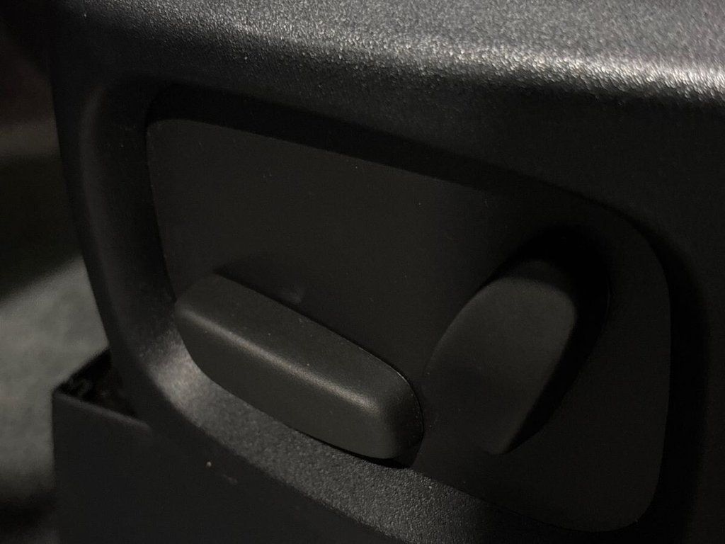 Used Land Rover Discovery 2015 for sale - 76647689: Photo 30