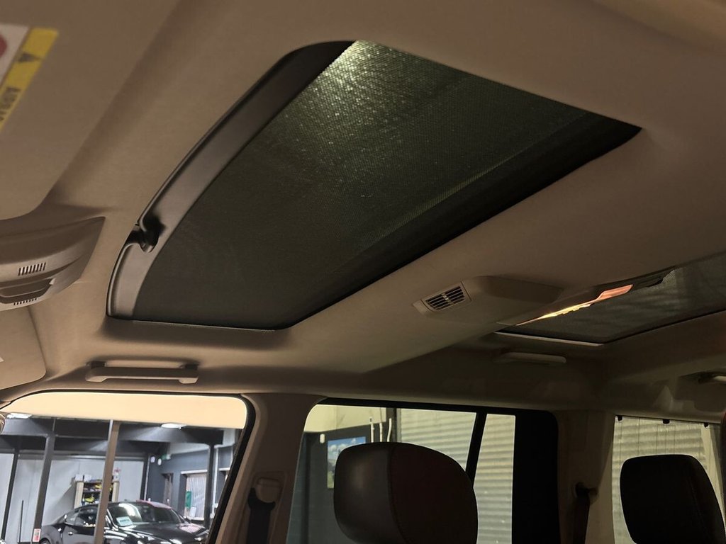 Used Land Rover Discovery 2015 for sale - 76647689: Photo 32