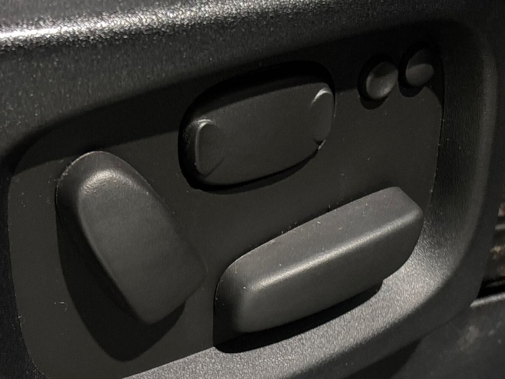 Used Land Rover Discovery 2015 for sale - 76647689: Photo 34