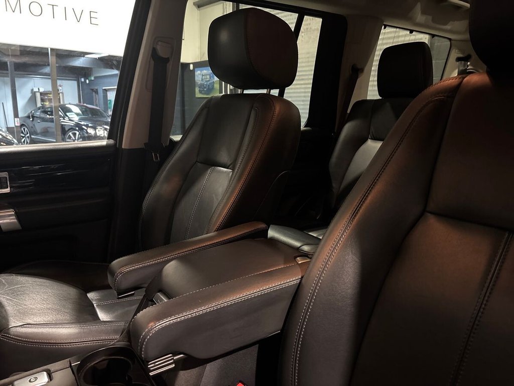 Used Land Rover Discovery 2015 for sale - 76647689: Photo 36