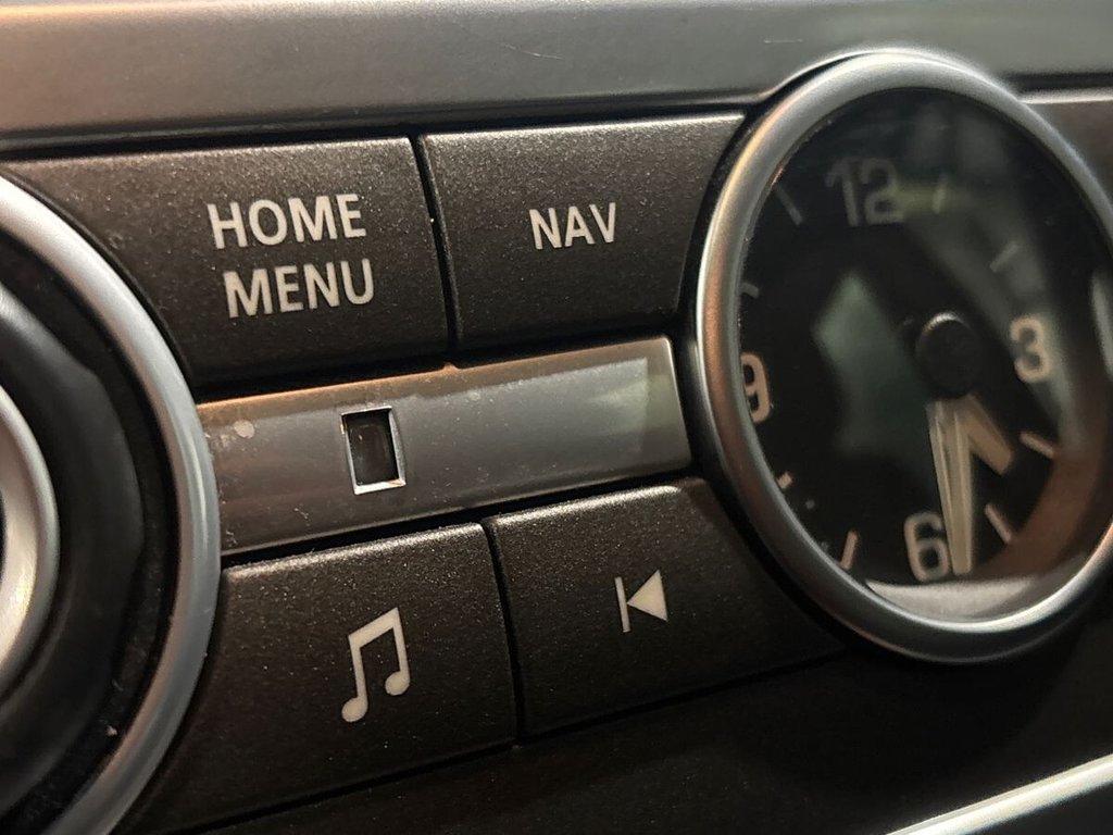 Used Land Rover Discovery 2015 for sale - 76647689: Photo 38