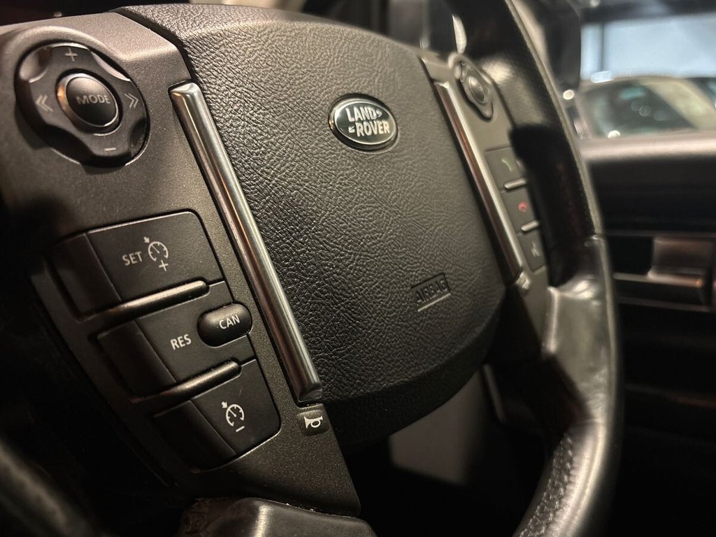 Used Land Rover Discovery 2015 for sale - 76647689: Photo 50