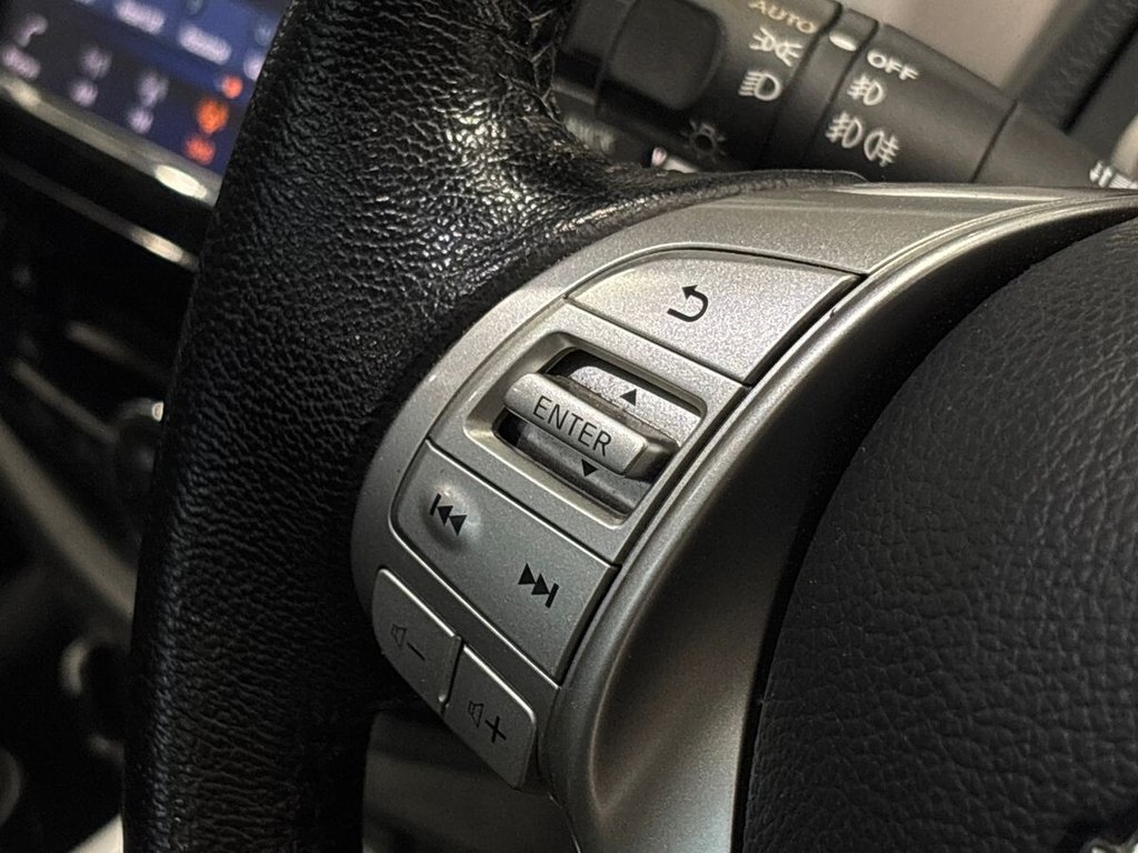 Used Nissan Navara 2020 for sale - 77571714: Photo 42