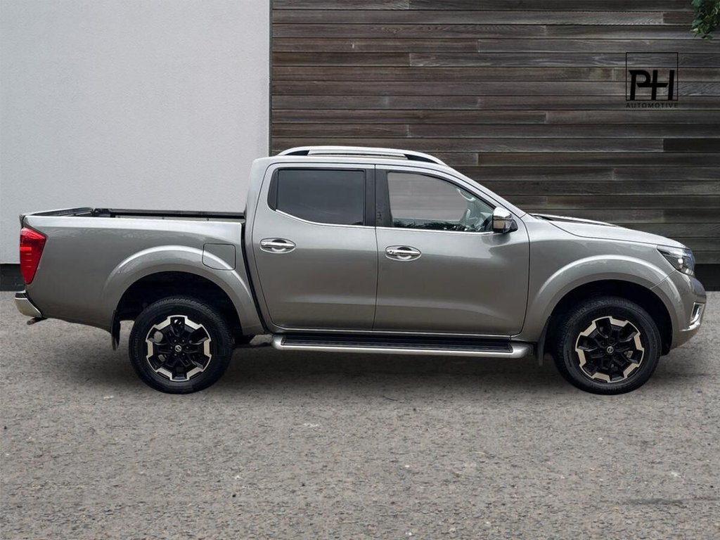 Used Nissan Navara 2020 for sale - 77571714: Photo 5
