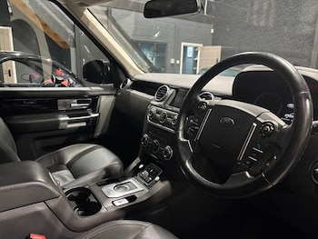 Used Land Rover Discovery 2015 for sale - 76406282: Photo