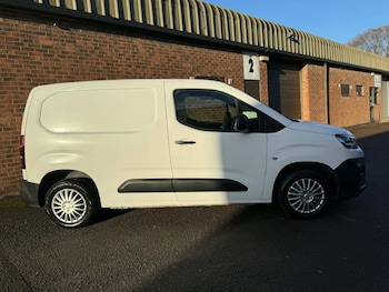 Used Citroen Berlingo 2020 for sale - 77822425: Photo