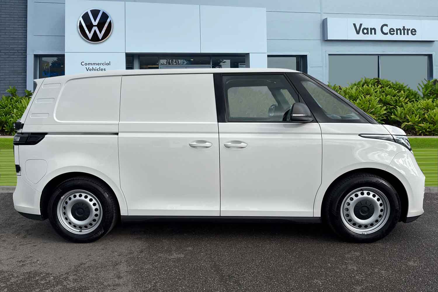 Used Volkswagen ID. Buzz Cargo 2025 for sale - 76351994: Photo 3