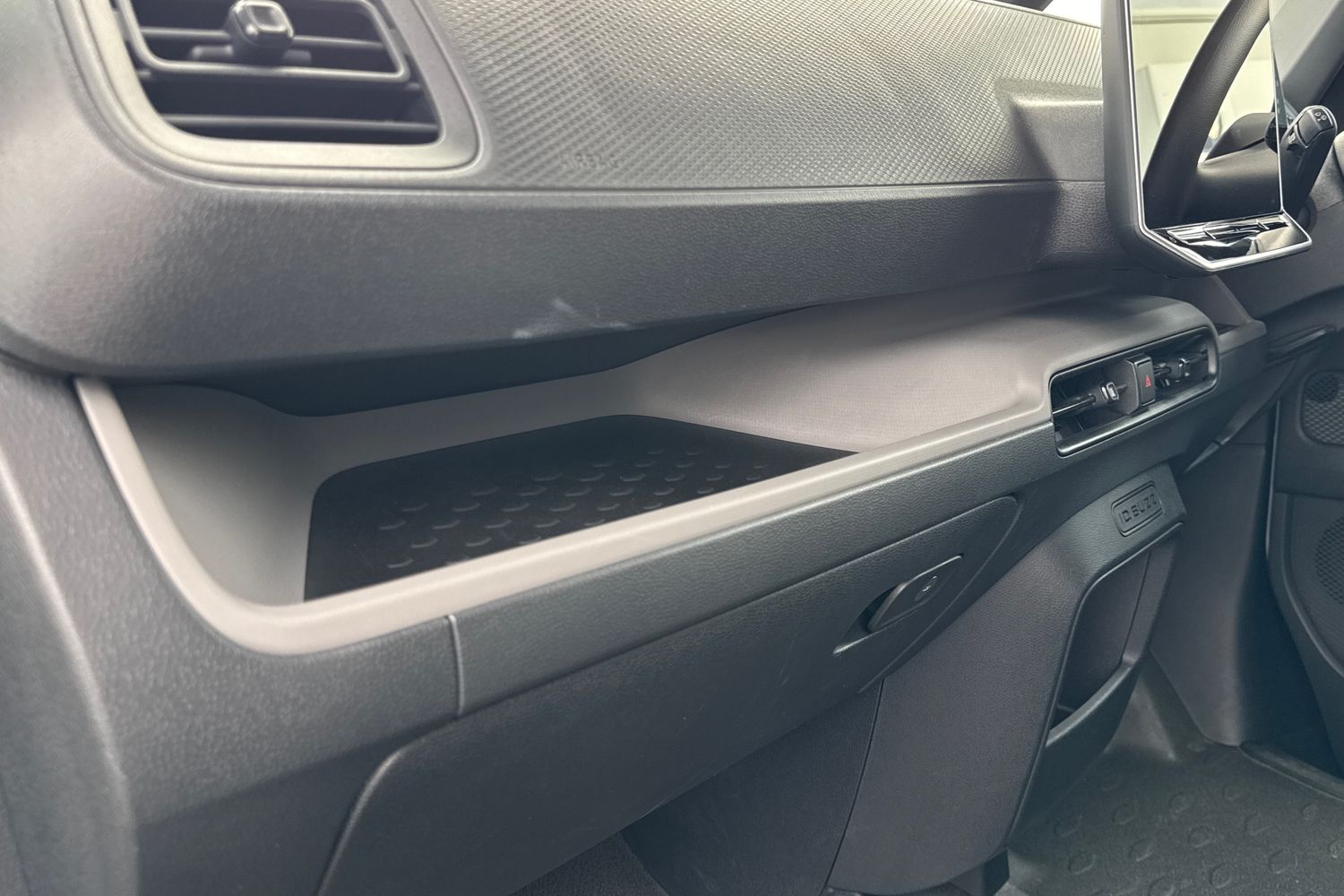 Used Volkswagen ID. Buzz Cargo 2025 for sale - 76351994: Photo 31