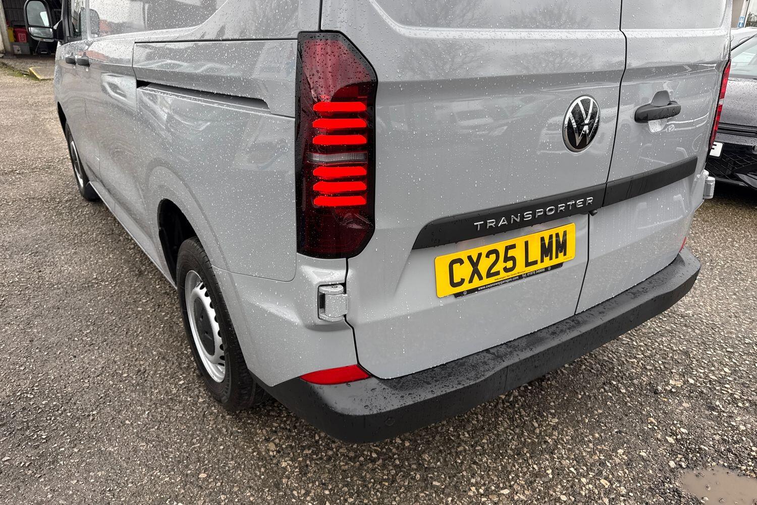 Used Volkswagen Transporter 2025 for sale - 77506621: Photo 15