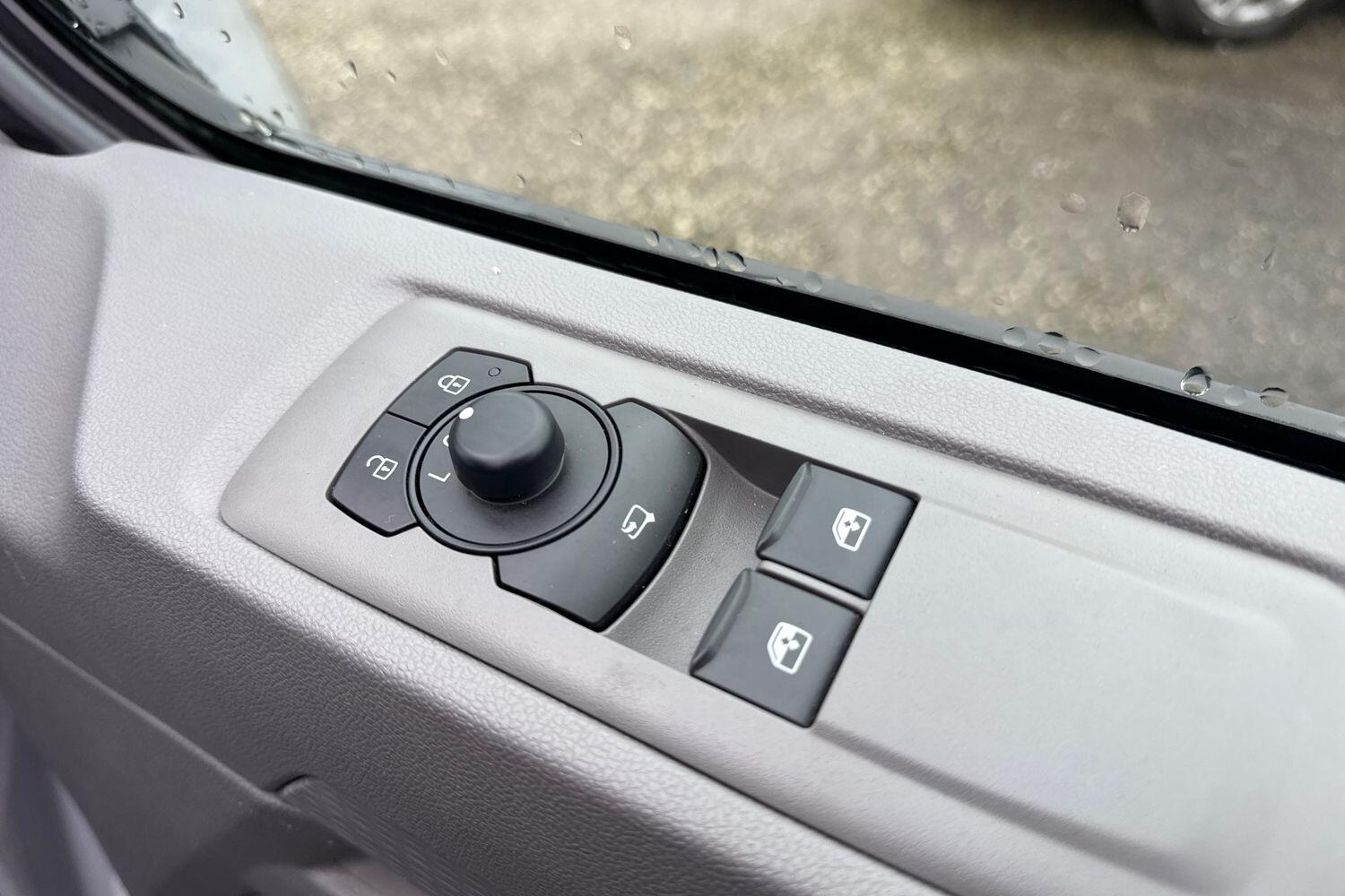 Used Volkswagen Transporter 2025 for sale - 77506621: Photo 17