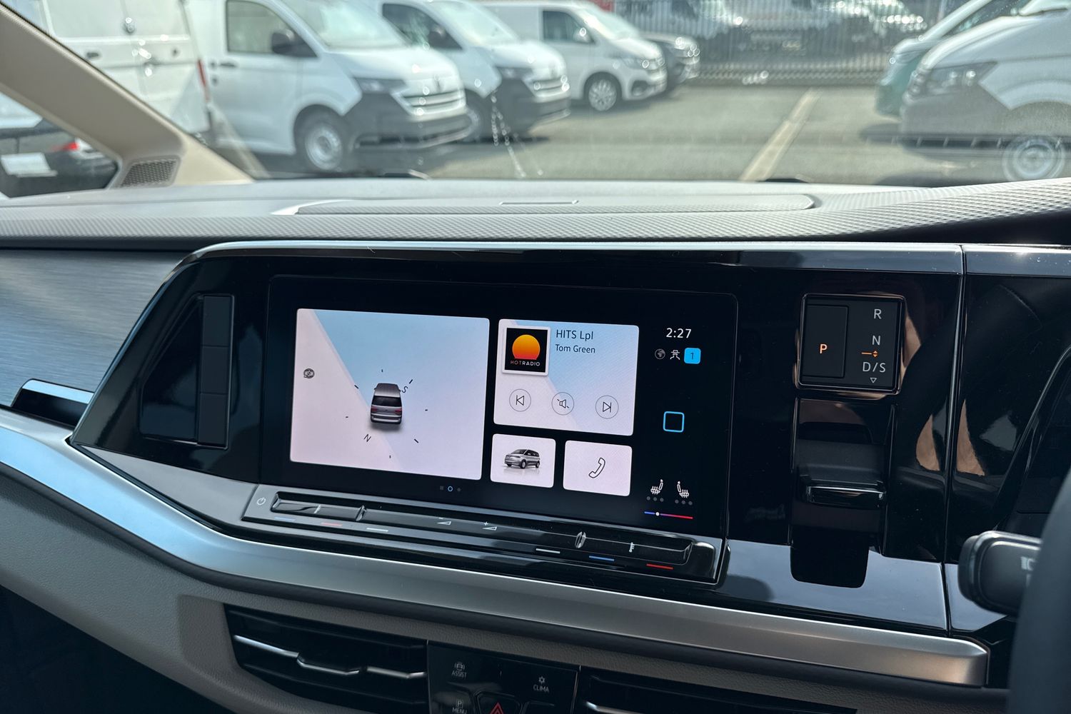 Used Volkswagen Multivan 2024 for sale - 77147503: Photo 37