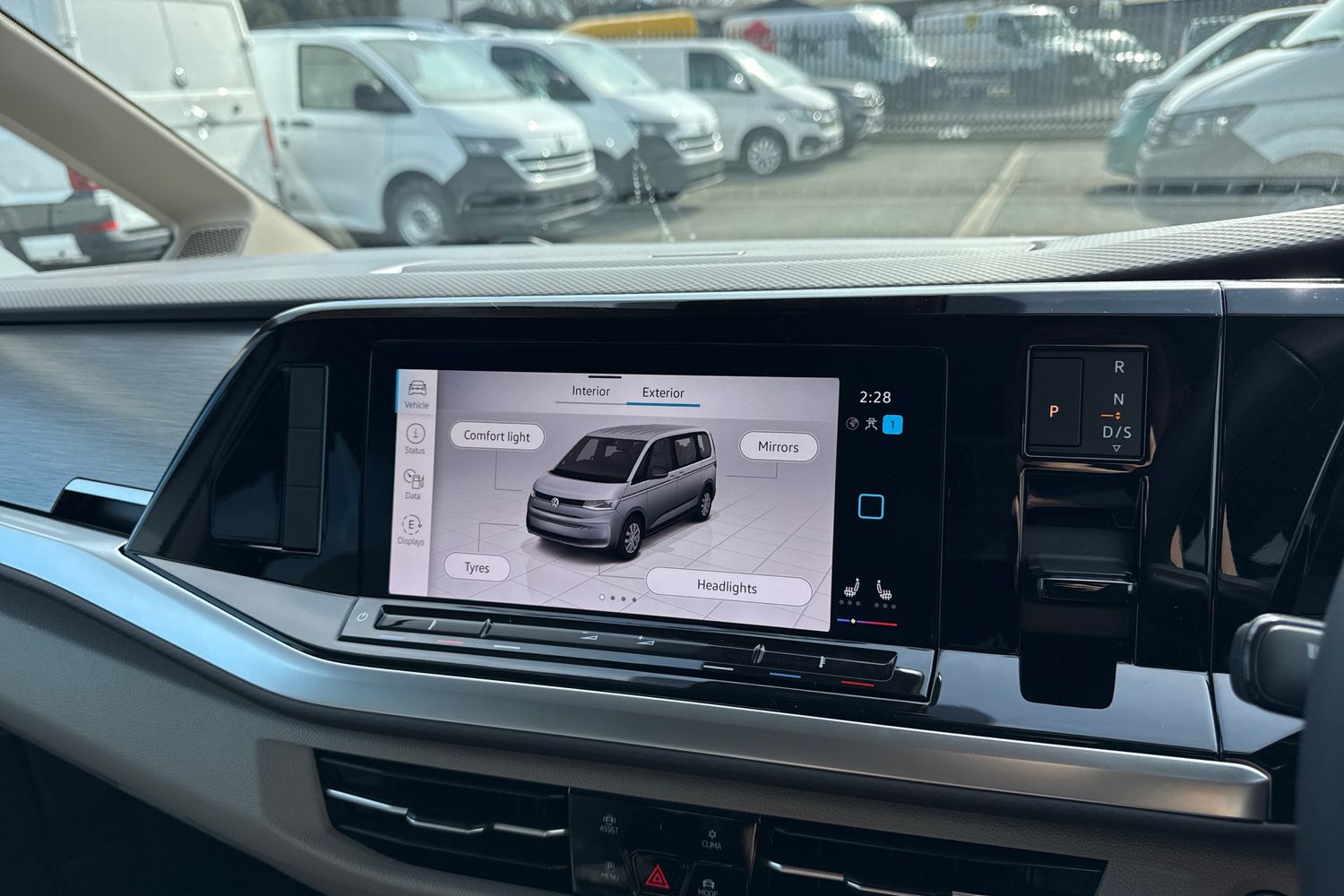 Used Volkswagen Multivan 2024 for sale - 77147503: Photo 41