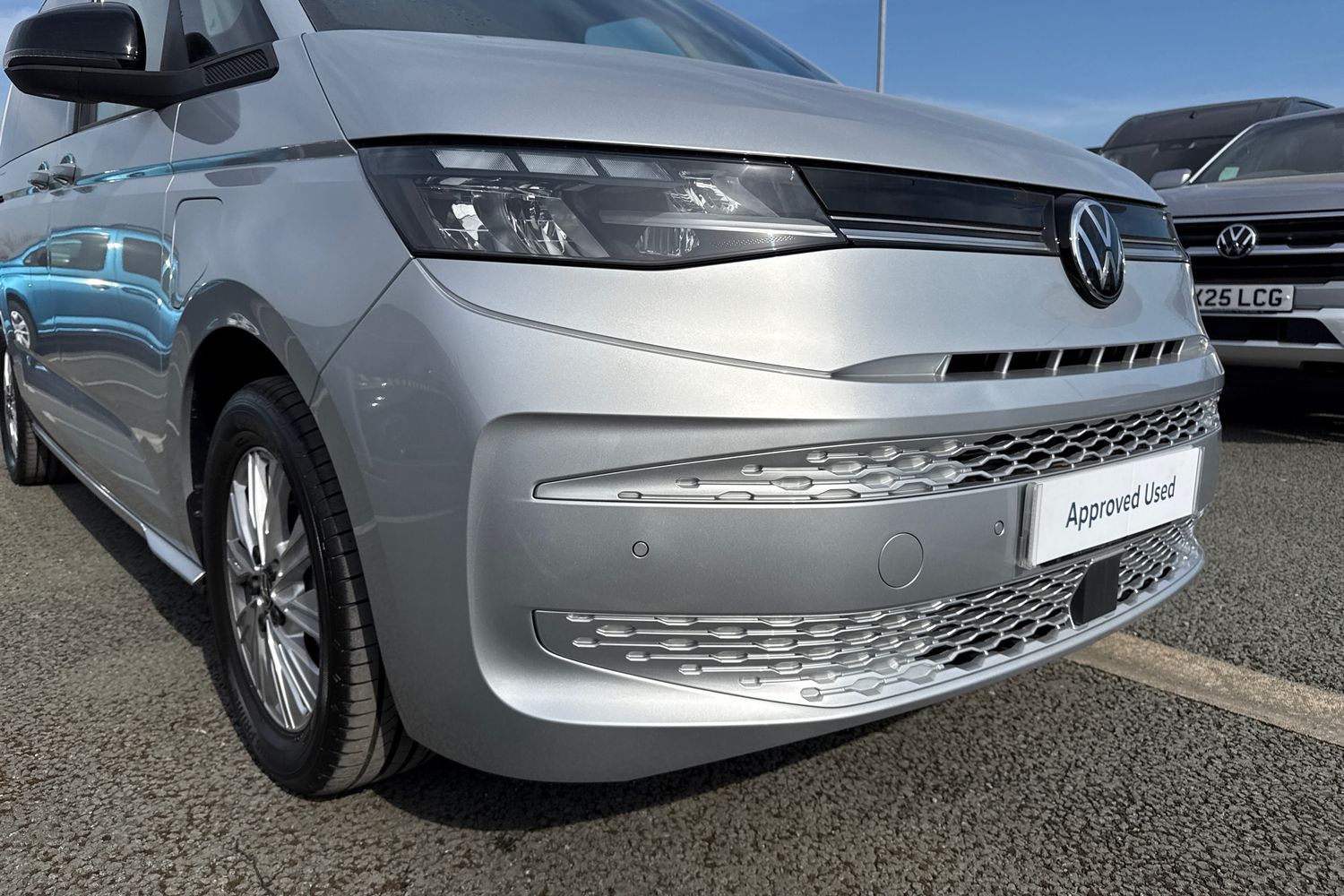 Used Volkswagen Multivan 2024 for sale - 77147503: Photo 8