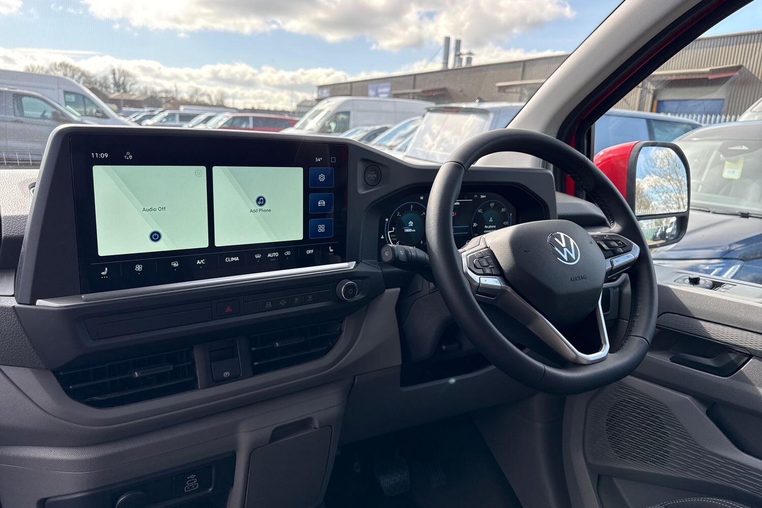 Used Volkswagen Transporter 2026 for sale - 78132341: Photo 12