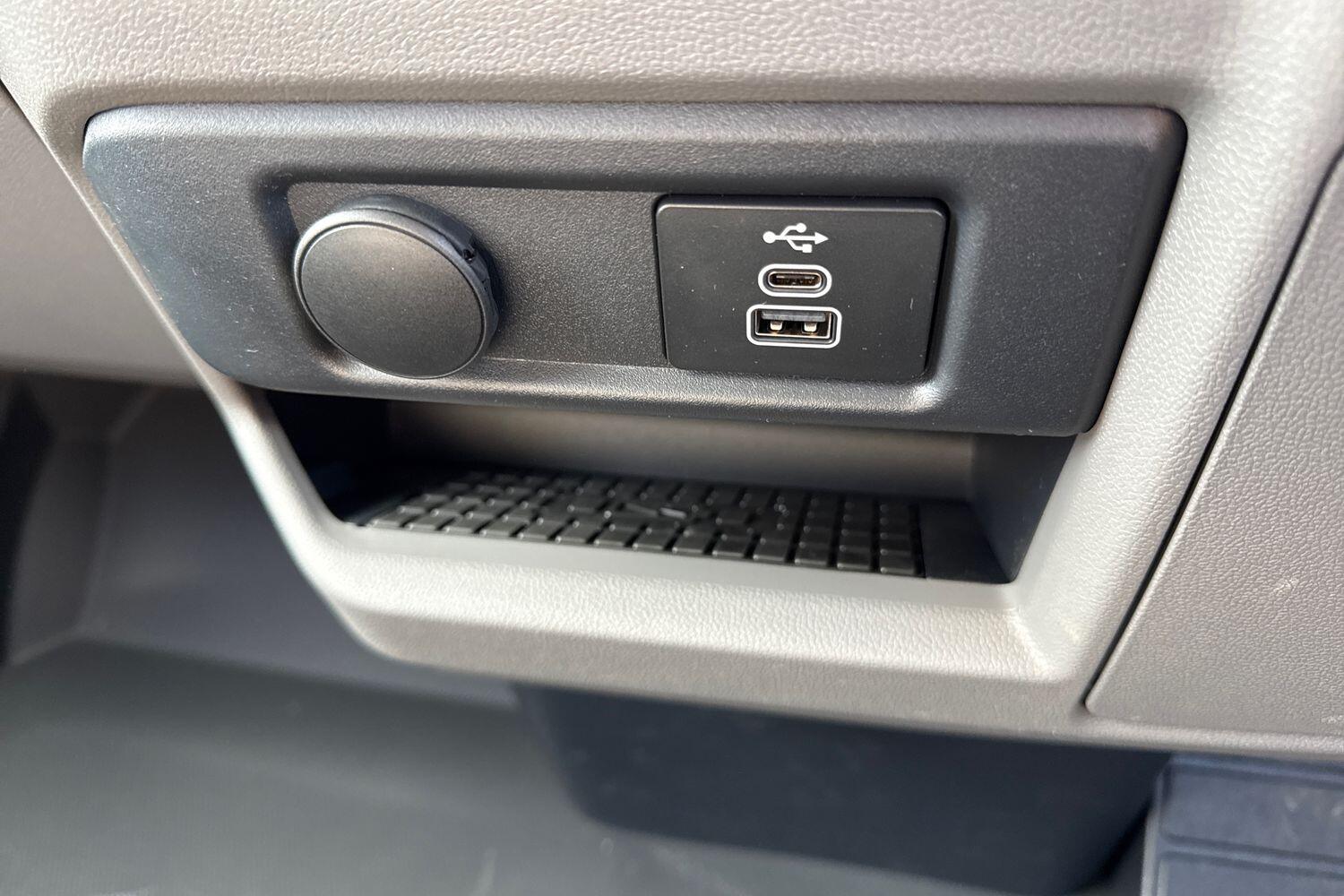 Used Volkswagen Transporter 2026 for sale - 78132341: Photo 39