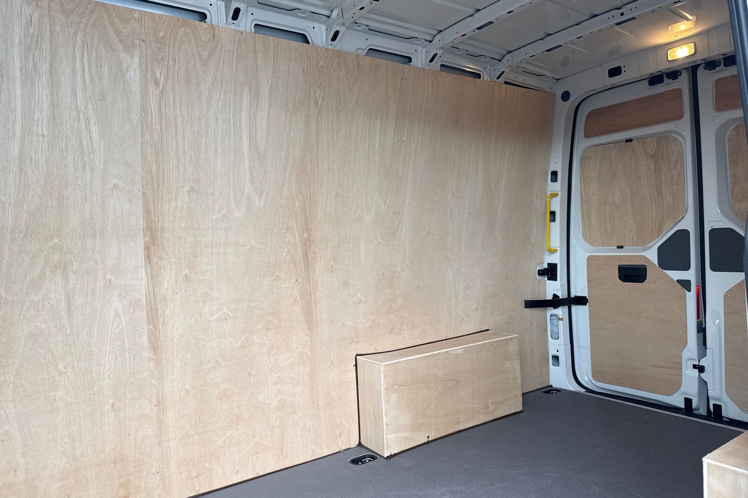 Used Volkswagen Crafter 2025 for sale - 76896256: Photo 18