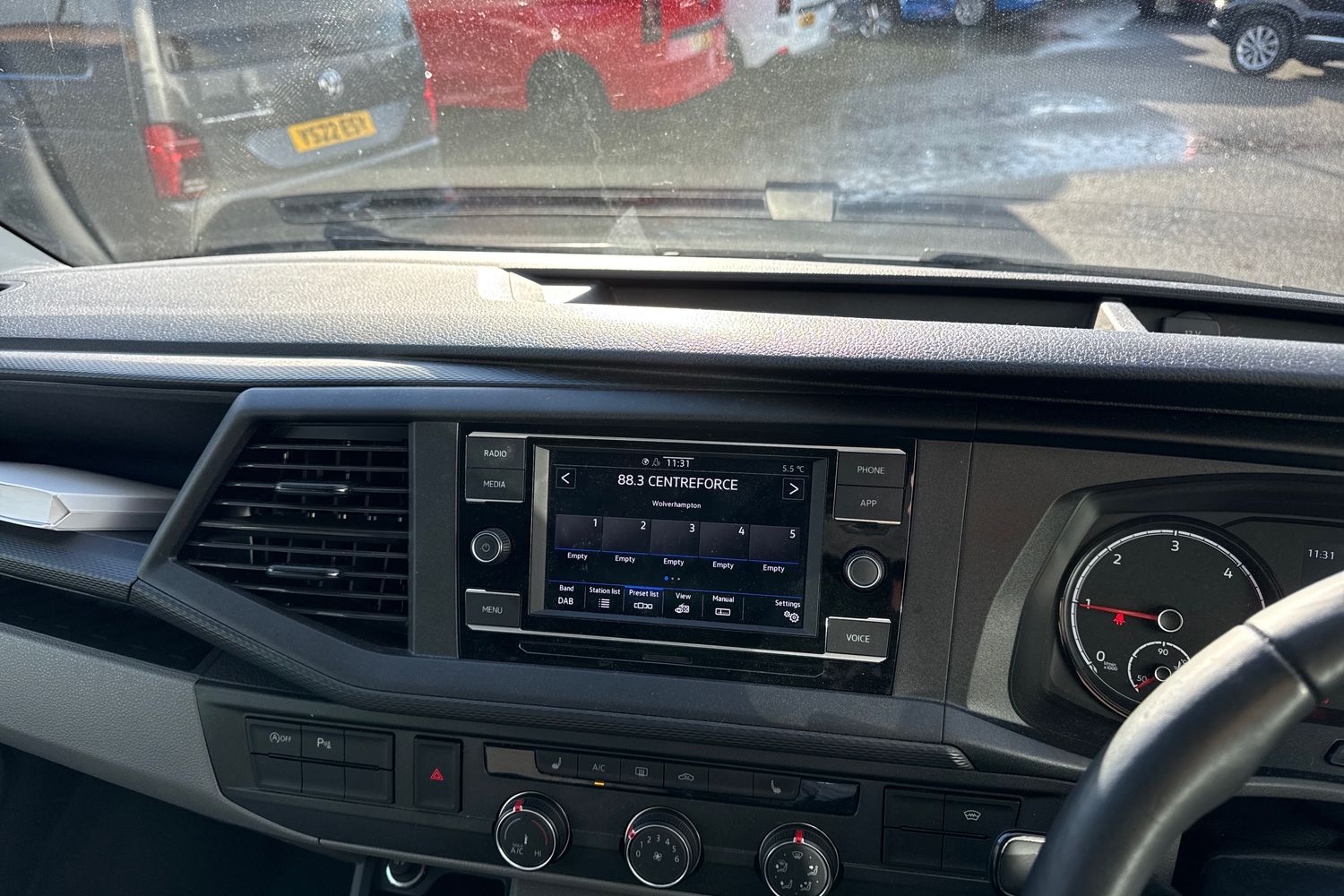 Used Volkswagen Transporter 2024 for sale - 76718547: Photo 34