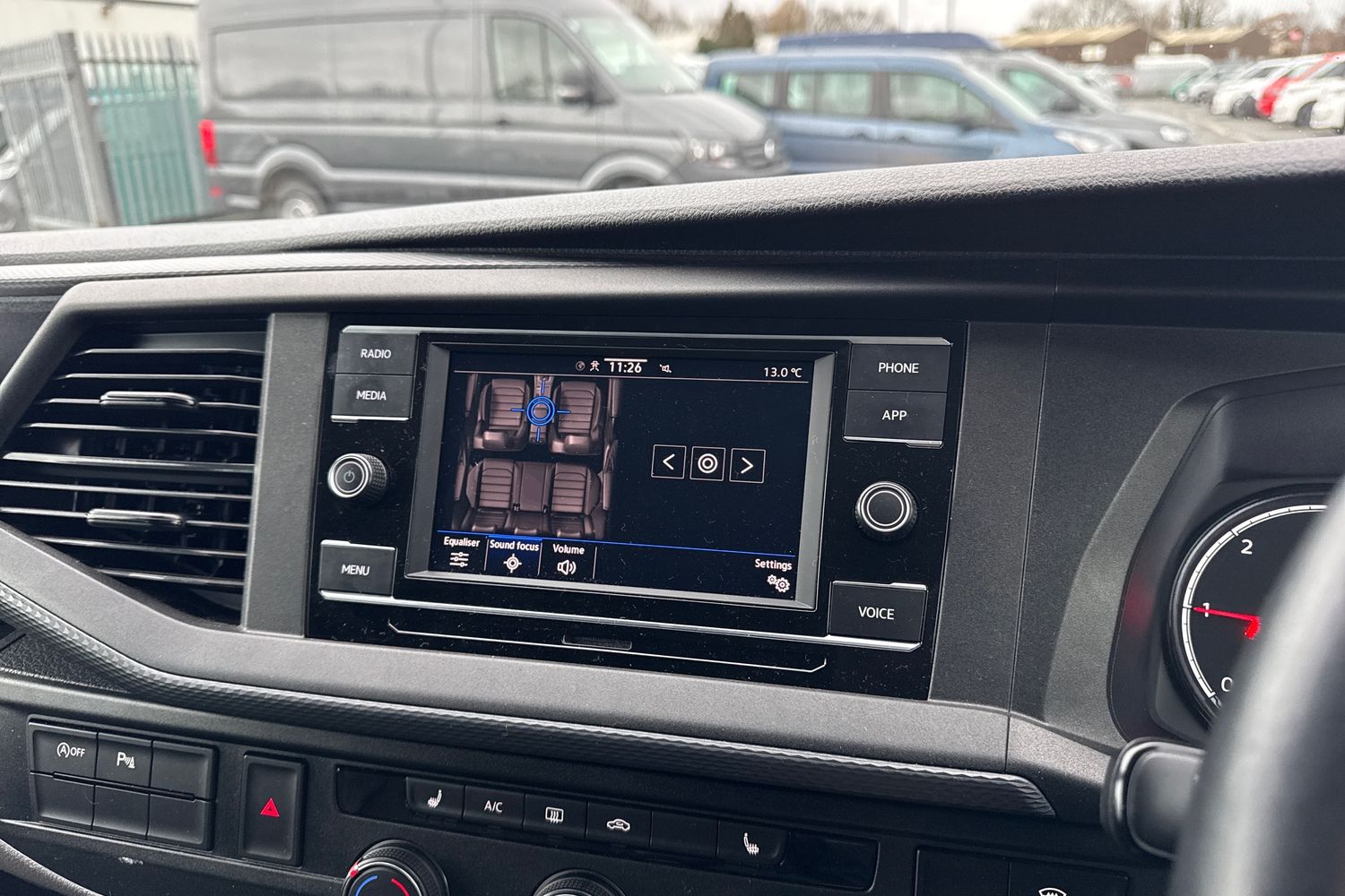 Used Volkswagen Transporter 2024 for sale - 76896207: Photo 39