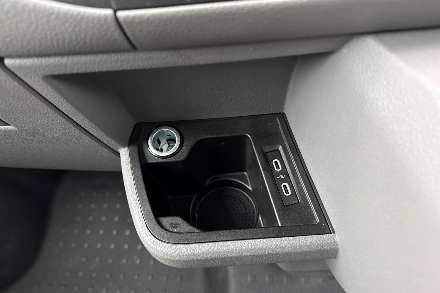 Used Volkswagen Transporter 2024 for sale - 76896207: Photo 41