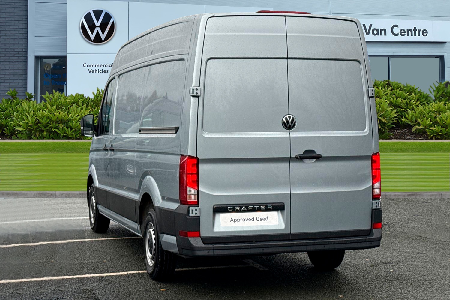 Used Volkswagen Crafter 2025 for sale - 76896188: Photo 2