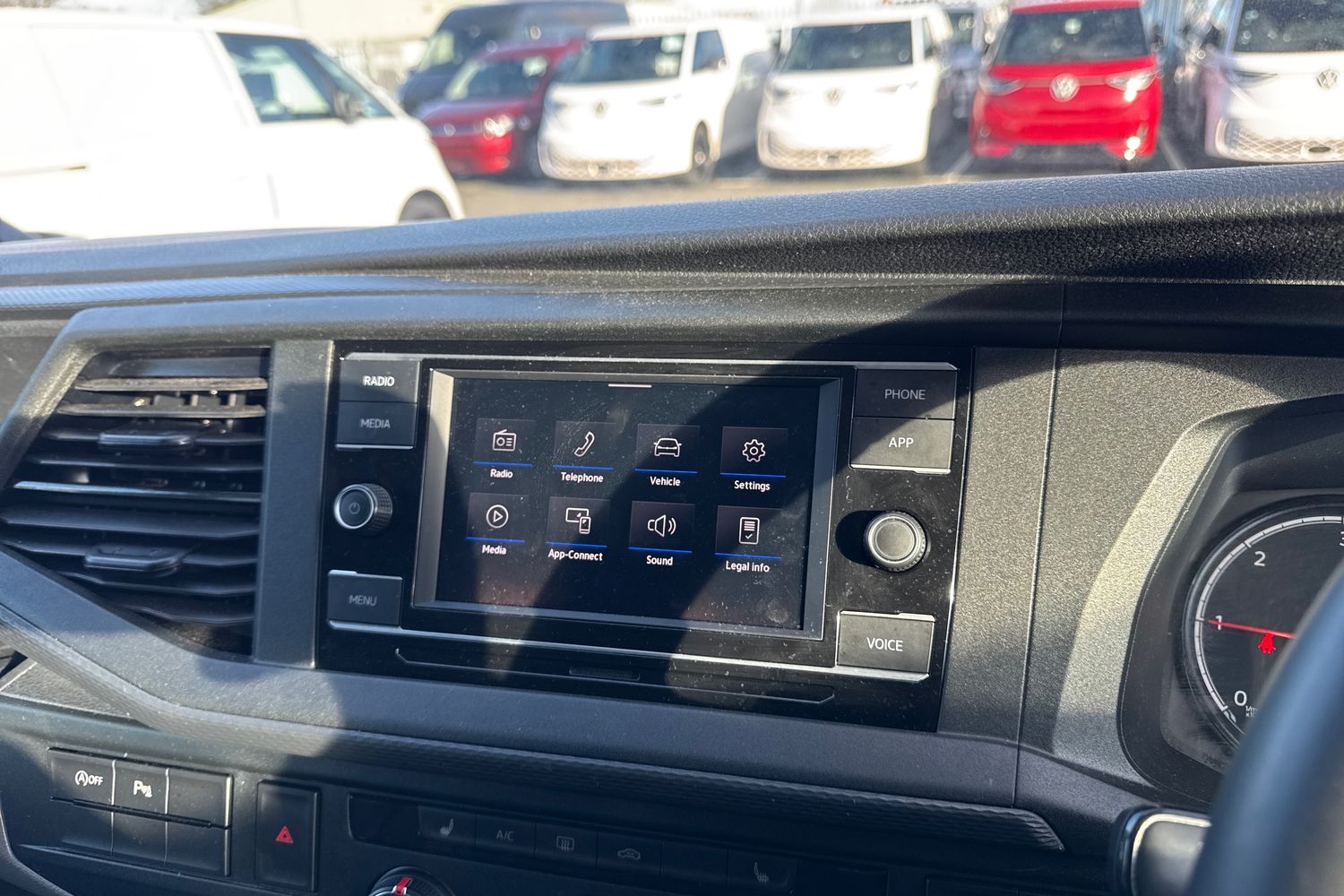 Used Volkswagen Transporter 2024 for sale - 76685739: Photo 34