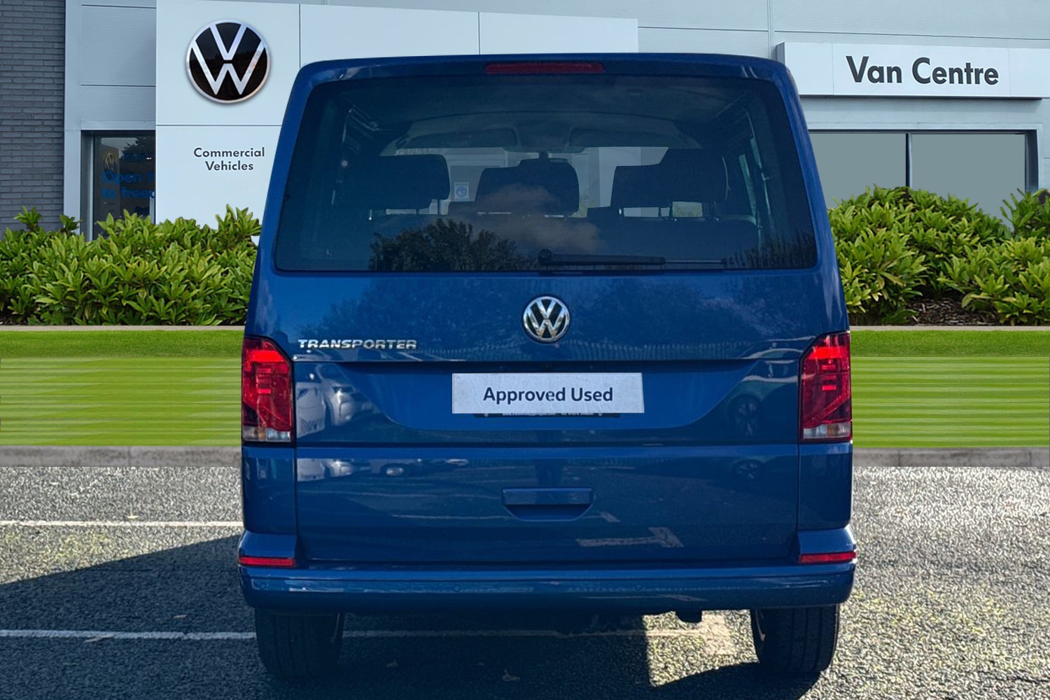 Used Volkswagen Transporter 2024 for sale - 76685739: Photo 4