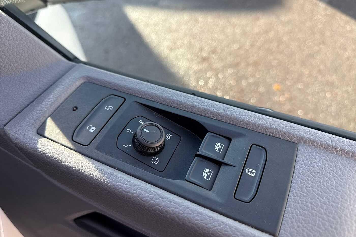 Used Volkswagen Transporter 2024 for sale - 77463078: Photo 17