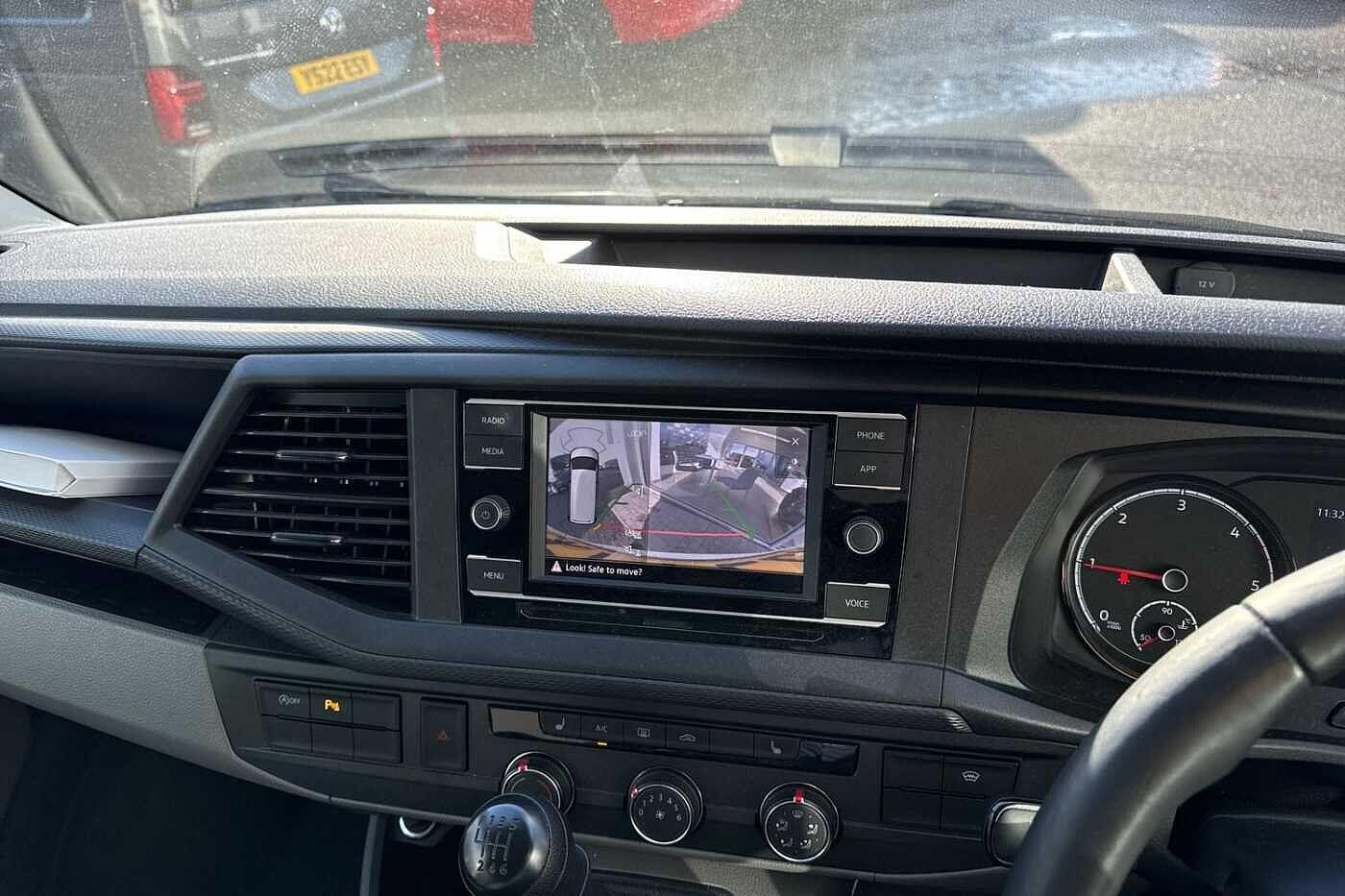 Used Volkswagen Transporter 2024 for sale - 77463078: Photo 38