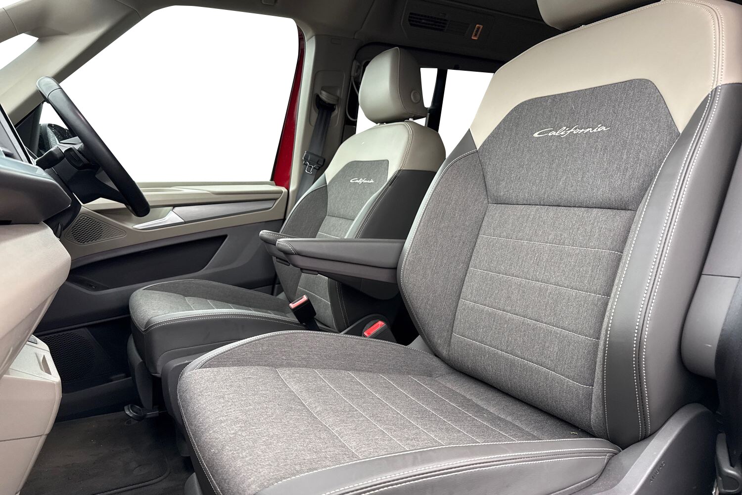 Used Volkswagen California 2025 for sale - 77152632: Photo 15