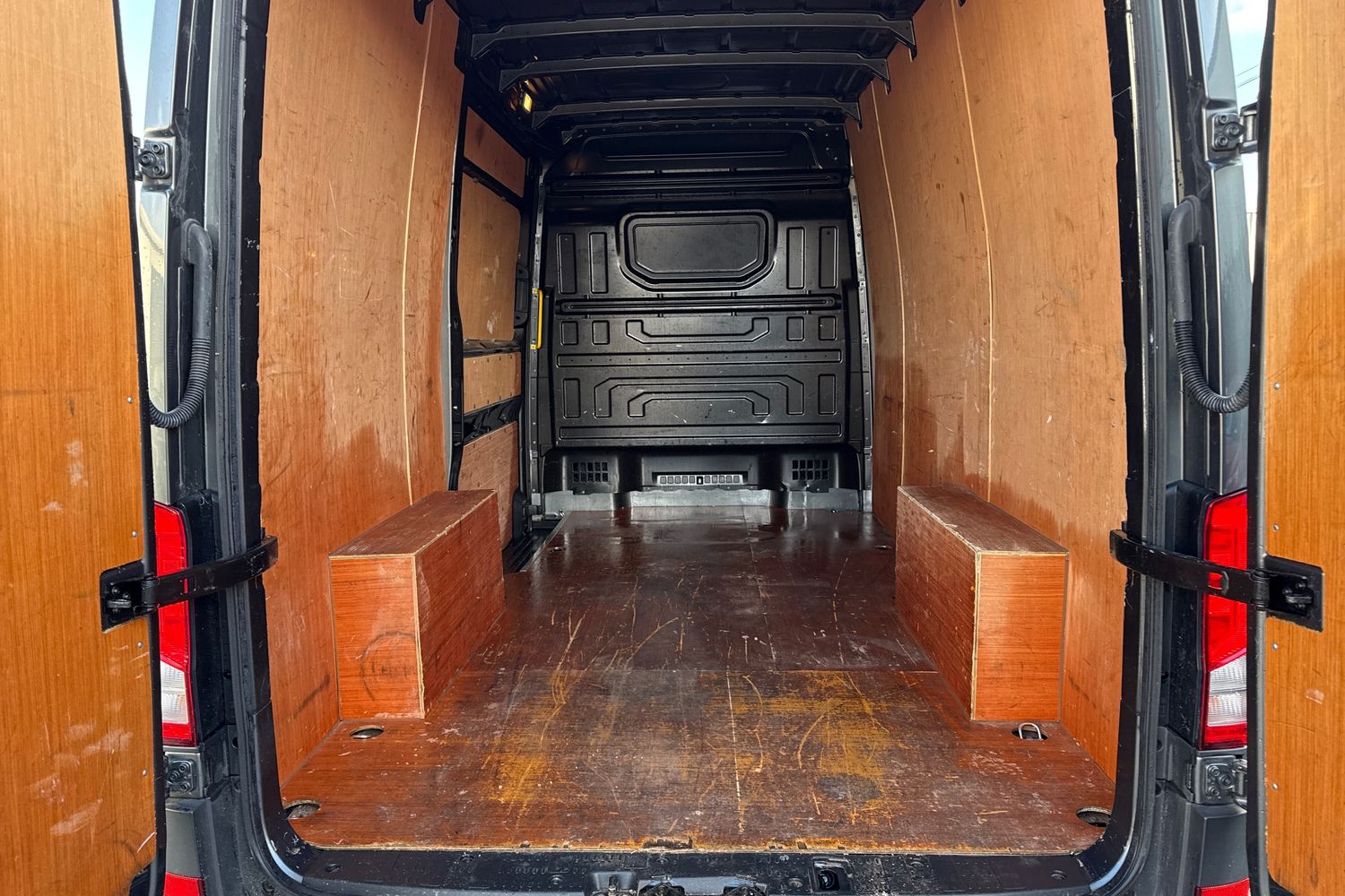 Used Volkswagen Crafter 2024 for sale - 77582749: Photo 7