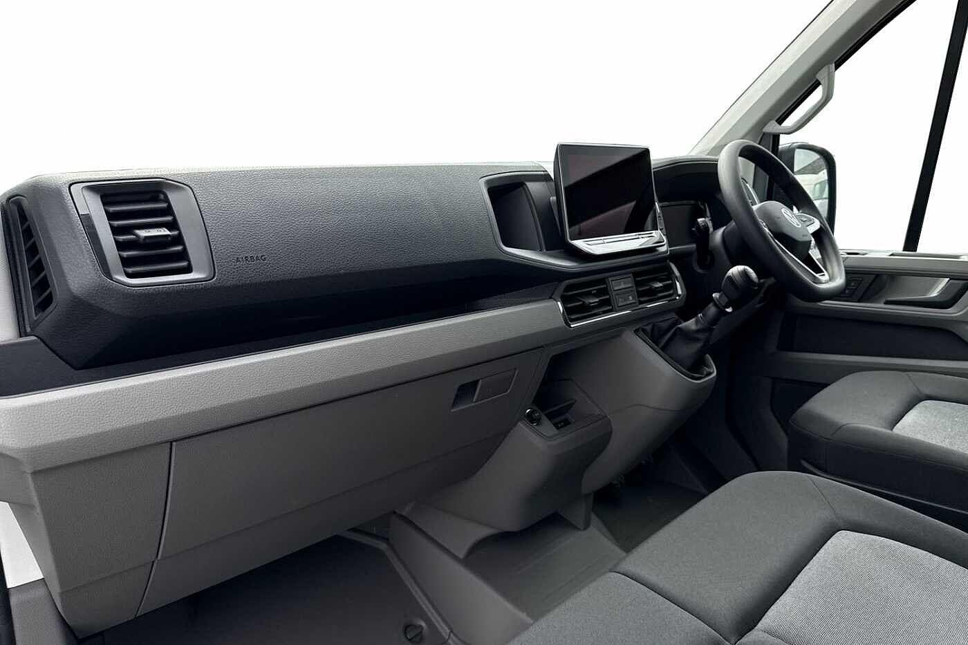 Used Volkswagen Crafter 2025 for sale - 77989750: Photo 2