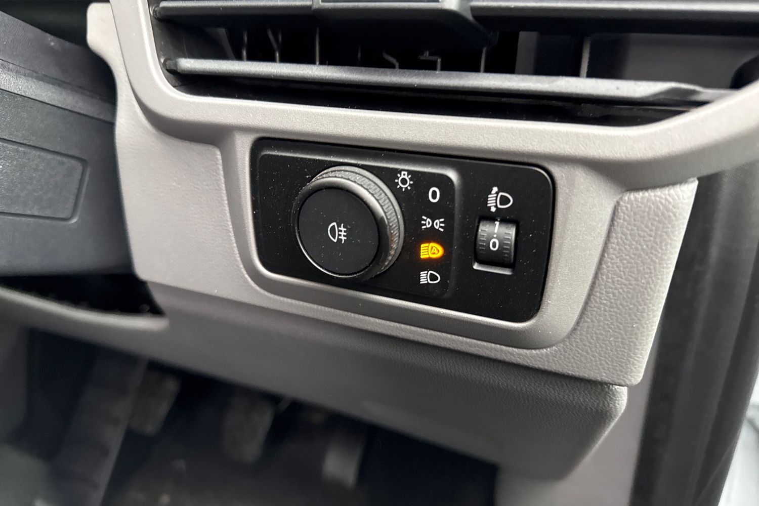 Used Volkswagen Transporter 2025 for sale - 76896223: Photo 27