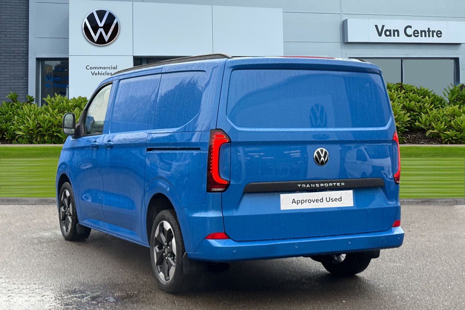 Used Volkswagen Transporter 2025 for sale - 77152499: Photo 2