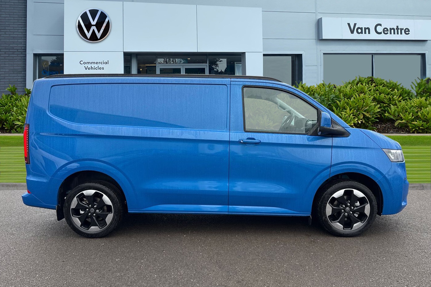 Used Volkswagen Transporter 2025 for sale - 77152499: Photo 3