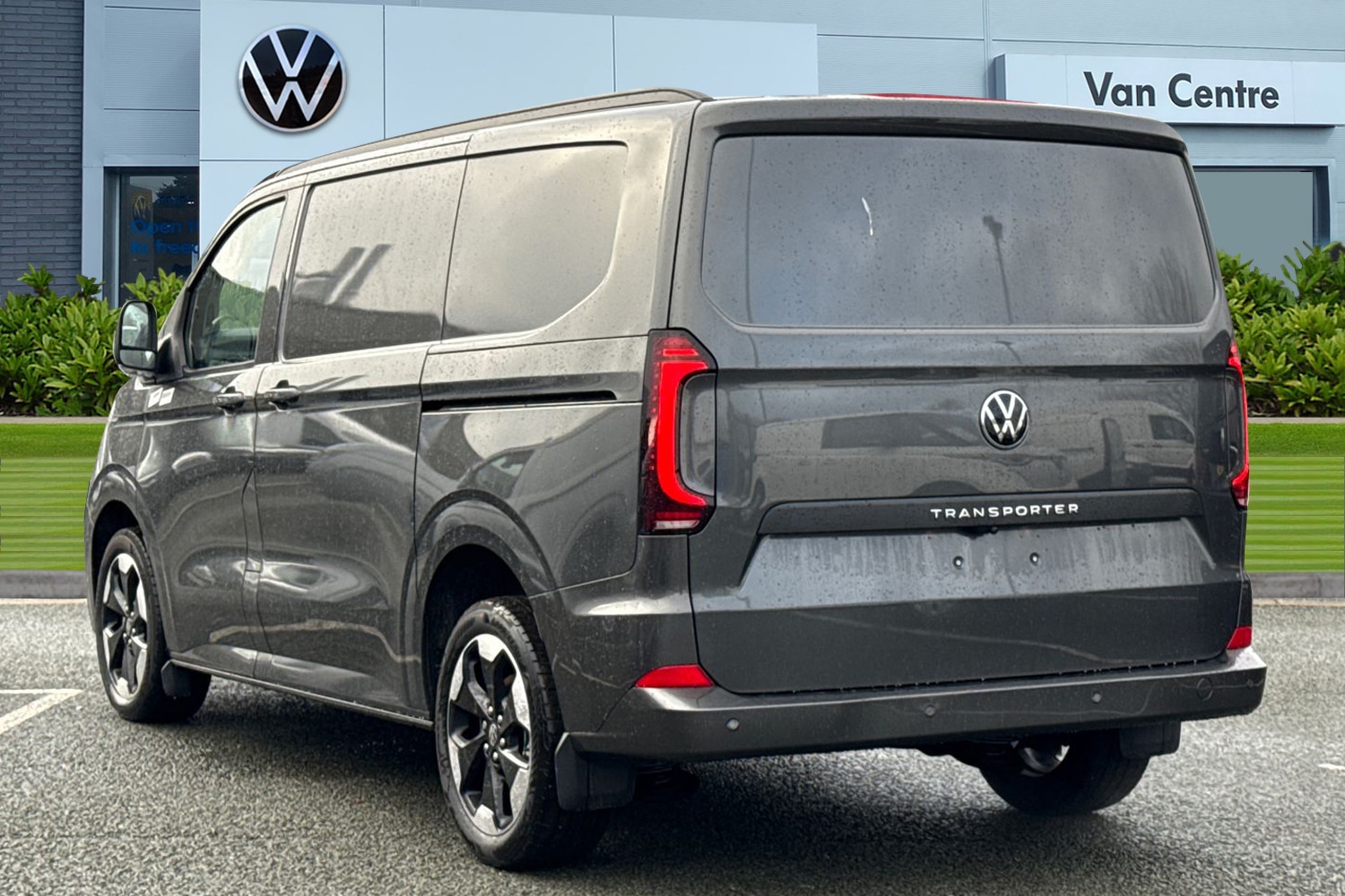 Used Volkswagen Transporter 2025 for sale - 77233282: Photo 2