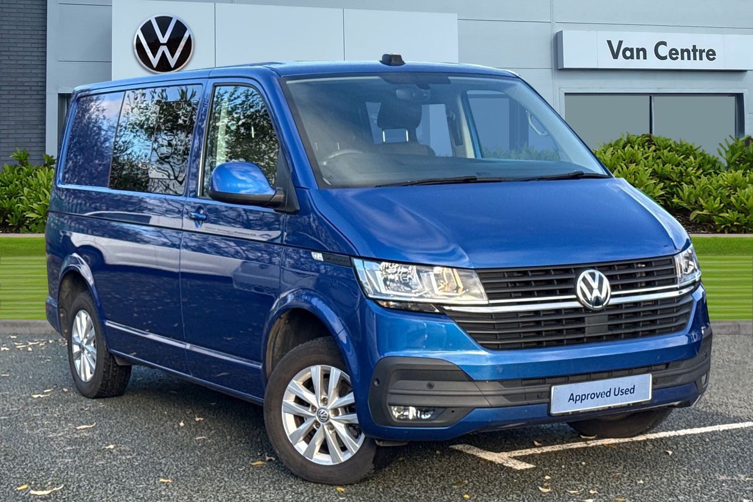 Used Volkswagen Transporter 2024 for sale - 76685730: Photo 1