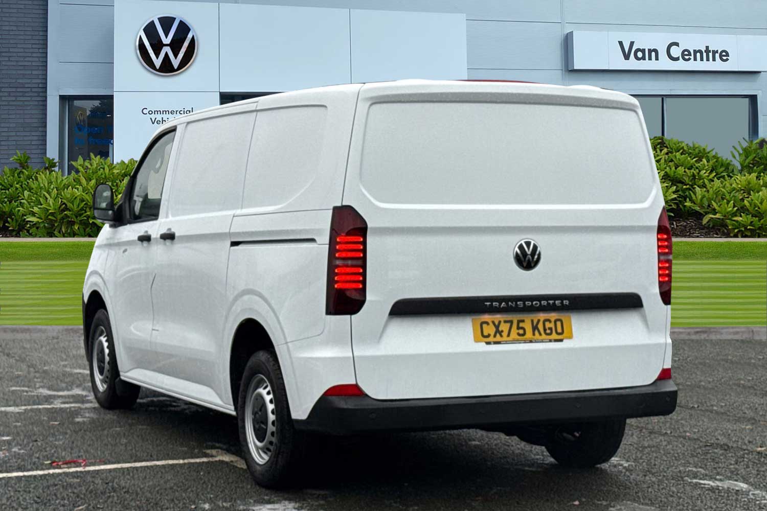 Used Volkswagen Transporter 2025 for sale - 77158796: Photo 2