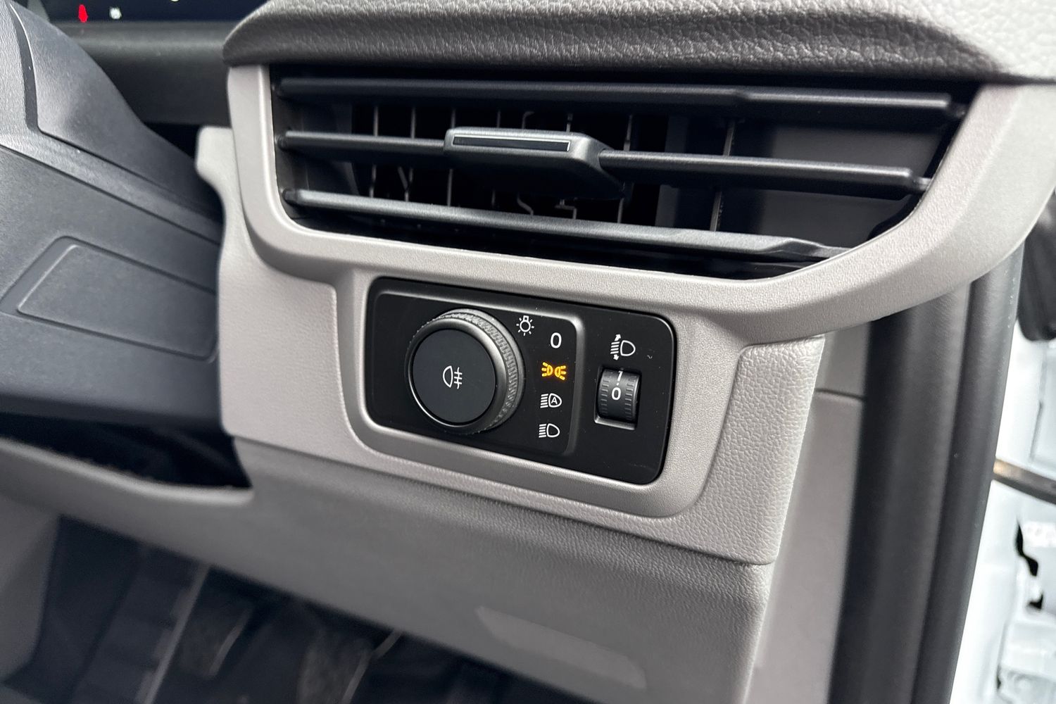 Used Volkswagen Transporter 2025 for sale - 77158796: Photo 26