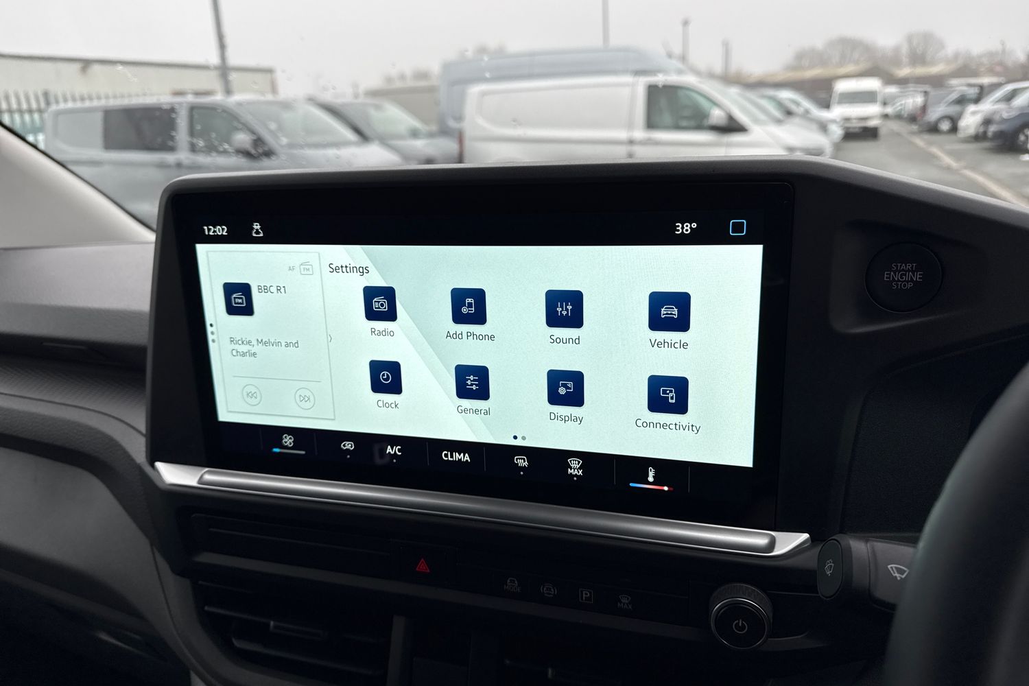 Used Volkswagen Transporter 2025 for sale - 77158796: Photo 30