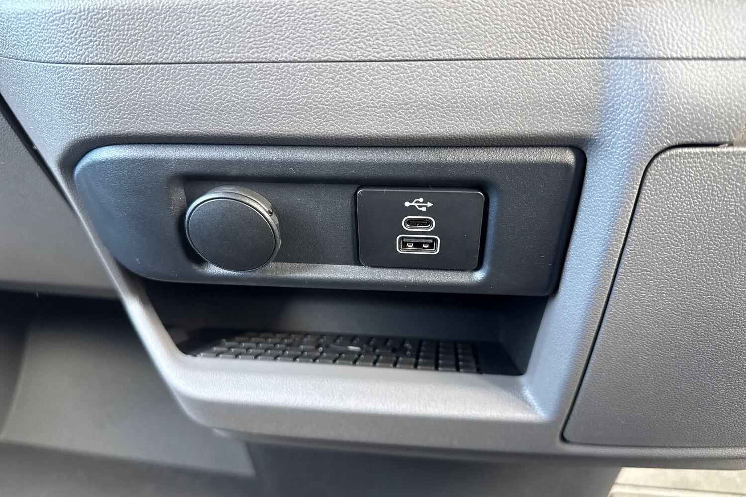 Used Volkswagen Transporter 2026 for sale - 78107487: Photo 46