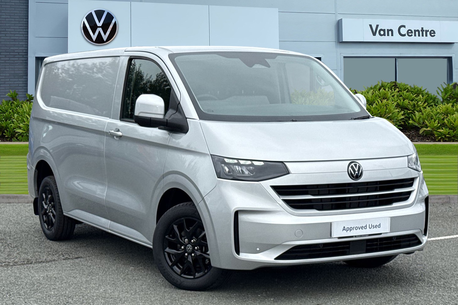 Used Volkswagen Transporter 2025 for sale - 76761217: Photo 1